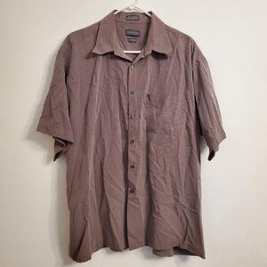 Van Heusen Easy Care Button Down Short Sleeve Shirt 17-17.5 X Large Dusty Purple